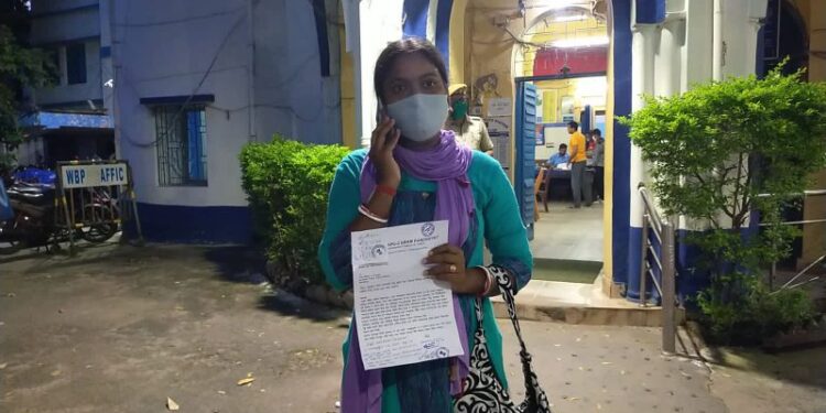 পঞ্চায়েত অফিসে ঢুকে প্রধানকে শাসানোর অভিযোগ তৃণমূল নেতার বিরুদ্ধে