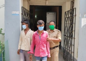 ভাতারে গহনার দোকানে চুরির ঘটনায় গ্রেফতার ২