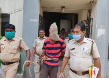 শ্বাশুড়িকে খুনের অভিযোগে গ্রেফতার জামাই, ভাতারের মাহাতা গ্রামে বধুর রহস্যমৃত্যুর কিনার করল পুলিশ