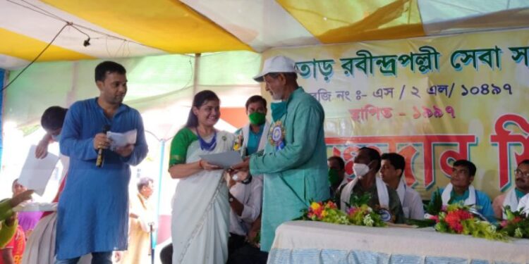 ভাতারে মহা সমারোহে পালিত হল ৭৫ তম স্বাধীনতা দিবস