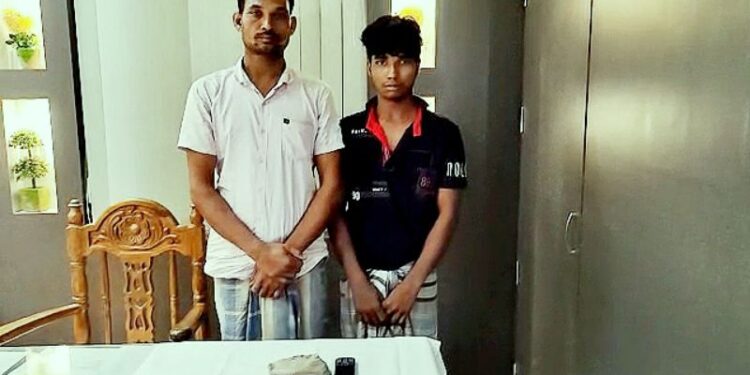 মালদায় ব্রাউন সুগারসহ ধৃত ২ মাদক পাচারকারী