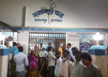 পুলিশি তদন্তে আস্থা হারিয়ে সিআইডি তদন্তের দাবি তুললেন বীরভূমের অপহৃত ব্যবসায়ী ও তাঁর গাড়ি চালকের পরিবার