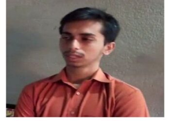 স্টুডেন্ট ক্রেডিট কার্ডে লোনের জন্য ব্যাঙ্ক বাড়ির দলিল বন্ধক রাখতে বলায় মুখ্যমন্ত্রীর দ্বারস্থ পড়ুয়া