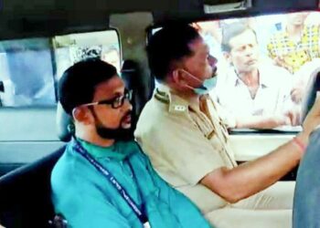 ভ্যাকসিন চুরির অভিযোগ হাসপাতালের কর্মীর বিরুদ্ধে