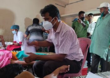 ভাতারে ক্লাবের উদ্যোগে আয়োজিত রক্তদান শিবিরের উদ্বোধনে বিধায়ক