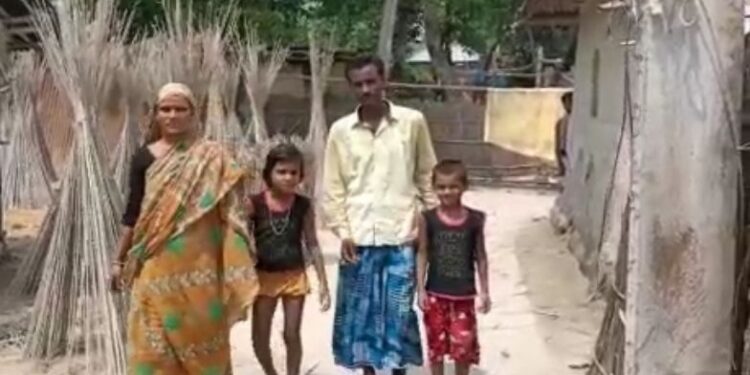 মালদায় আবাস যোজনায় কাটমানি চাওয়ার অভিযোগ ঘিরে অস্বস্তিতে শাসকদল