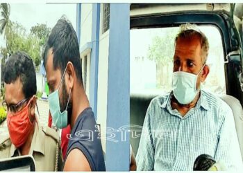 আউশগ্রামে দলীয় নেতা খুনের ঘটনায় ধৃত তিন তৃণমূল কর্মীর ৭ দিনের পুলিশ হেফাজত