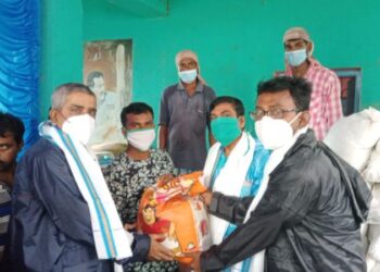 পূর্ব বর্ধমানের ভাতারে পরীক্ষামূলক  ‘দূয়ারে রেশন’ প্রকল্প শুরু হল