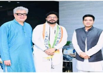 রাজনীতি থেকে অবসর নেওয়ার কথা ঘোষণা করেও তৃণমূলে যোগ দিলেন বাবুল সুপ্রিয়