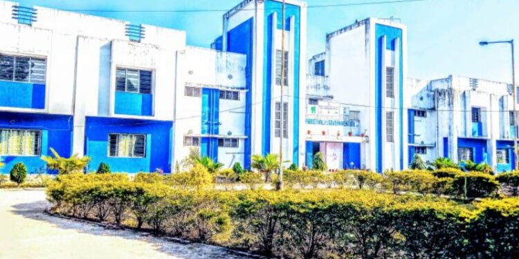 পূর্বস্থলী আইটিআই কলেজে চালু হতে চলেছে ড্রেস মেকিং ট্রেডের প্রোডাকশন ইউনিট