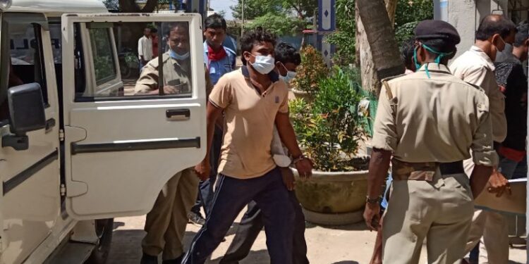 ভাতারে ডাকাতির আগে ধৃত ৩