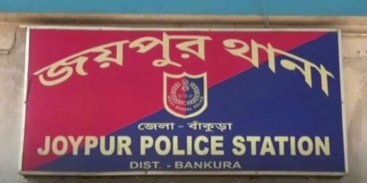 তালের সাঁস খাওয়ানোর লোভ দেখিয়ে ডেকে নিয়ে গিয়ে প্রতিবন্ধী কিশোরীকে ধর্ষণ !  গ্রেফতার বৃদ্ধ