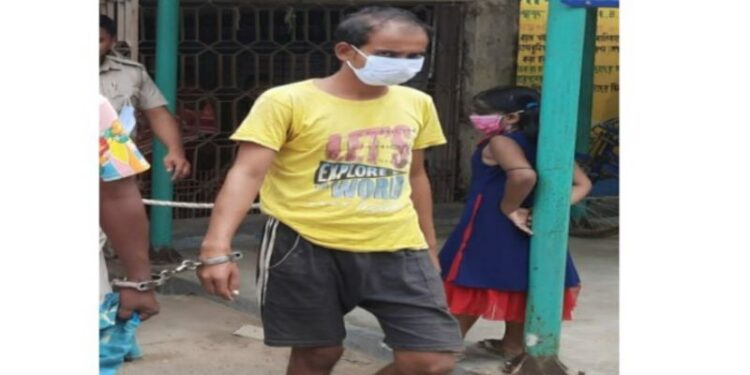 সিবিআই তদন্তের মাঝেই বিজেপি কর্মীর মাকে খুনের ঘটনায় এক অভিযুক্তকে গ্রেপ্তার করলো পুলিশ