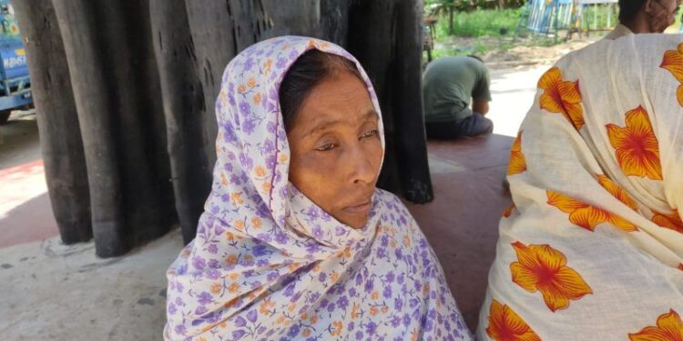 স্বামীর রক্তাক্ত দেহ উদ্ধারের ঘটনায় খুনের অভিযোগ দায়ের স্ত্রীর