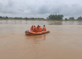 মঙ্গলকোটে অজয়ের স্রোতে তলিয়ে গেল কিশোর