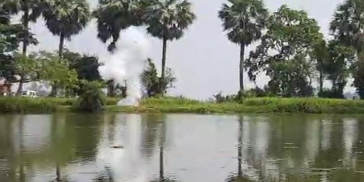 গলসির ভিমসারা গ্রামে তাজা বোমা উদ্ধার ঘিরে চাঞ্চল্য