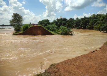 বৃষ্টিপাত ও জলাধার থেকে ছাড়া জলে পূর্ব বর্ধমান জেলায় ফসলের ক্ষতির পরিমাণ ১৯৩ কোটি টাকা