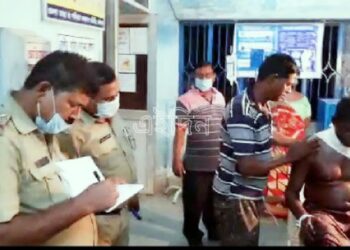 দুই মৎসজীবী গোষ্ঠীর সশস্ত্র  সংঘর্ষে গুরুতর জখম ২