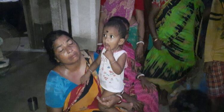 ক্যানেলের জলে স্নান করতে নেমে তলিয়ে গেলেন গৃহবধু