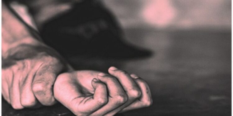 ঝাড়খন্ডে দুই নাবালিকা বোনকে জঙ্গলে তুলে নিয়ে গিয়ে গনধর্ষনের অভিযোগ ১০ যুবকের বিরুদ্ধে,   গ্রেফতার ২, আত্মঘাতী এক অভিযুক্ত