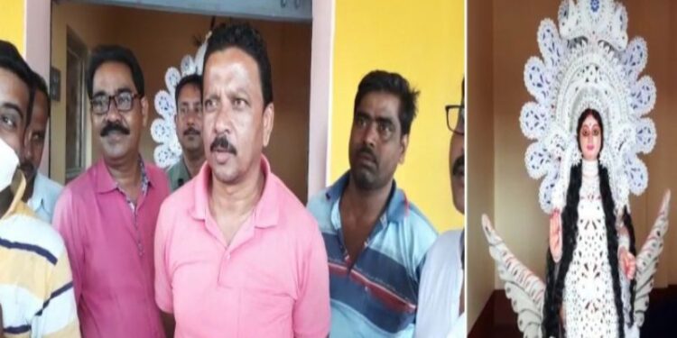 ওপার বাংলায় হিংসার আগুনে দগ্ধ সংখ্যালঘুরা, এপার বাংলায় সম্প্রীতির লক্ষ্মী পূজো