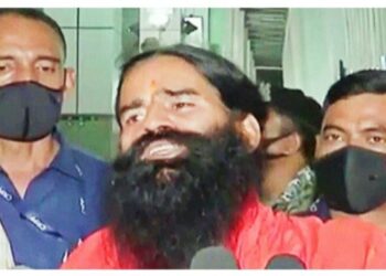 টি ২০ বিশ্বকাপে ভারত-পাকিস্তানের ম্যাচকে ‘রাষ্ট্রধর্ম’-এর বিরুদ্ধে বলে মন্তব্য করলেন বাবা রামদেব