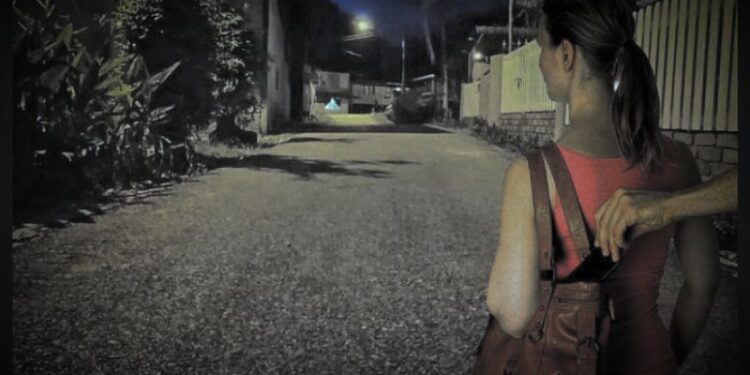 কাটোয়ায় কেপমারির শিকার গৃহবধু