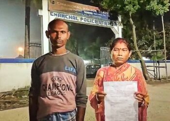 জনৈক সদস্যার কাছে ঋণের কিস্তির টাকা চাইতে গিয়ে আক্রান্ত স্বনির্ভর গোষ্ঠীর নেত্রী