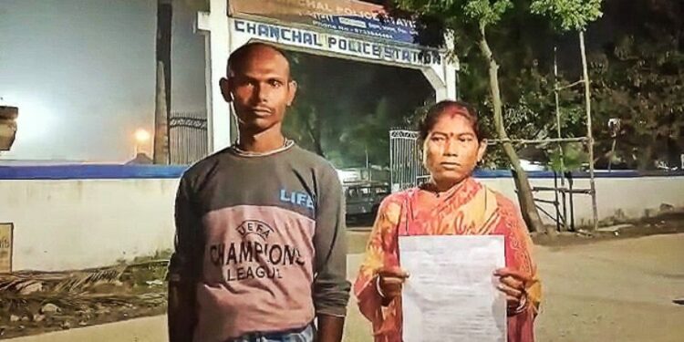 জনৈক সদস্যার কাছে ঋণের কিস্তির টাকা চাইতে গিয়ে আক্রান্ত স্বনির্ভর গোষ্ঠীর নেত্রী