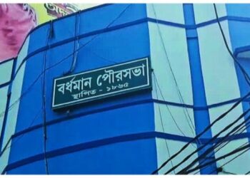 চারটে রোড রোলার গায়েব হয়ে যাওয়ার ঘটনা নিয়ে চাঞ্চল্য ছড়ালো বর্ধমান পৌরসভার অন্দরে