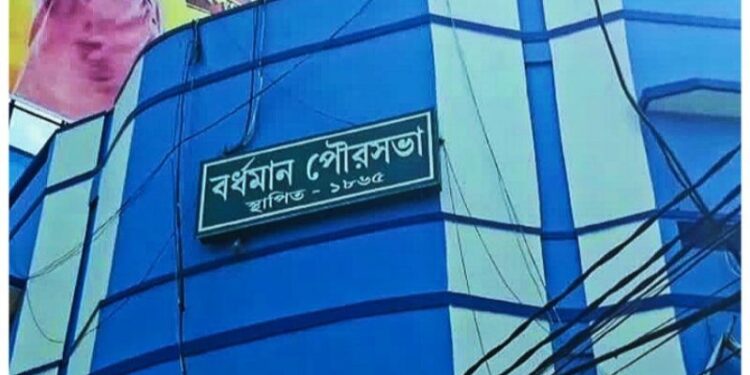 চারটে রোড রোলার গায়েব হয়ে যাওয়ার ঘটনা নিয়ে চাঞ্চল্য ছড়ালো বর্ধমান পৌরসভার অন্দরে