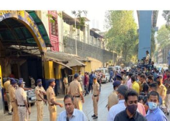 শনিবার সকাল ১০ টায় আর্থার রোড জেল থেকে মুক্তি পাবেন আরিয়ান খান, জামিন মঞ্জুরের জন্য রাখা হয়েছে ১৪ টি শর্ত