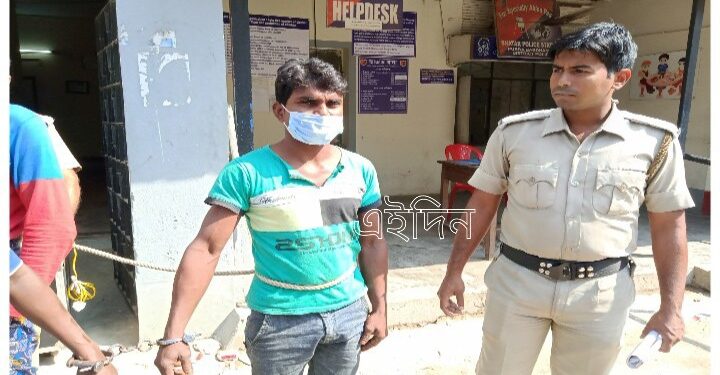 সন্দেহের বসে স্ত্রীকে স্বাসরোধ করে খুনের কথা কবুল স্বামীর, রাতেই ঘটনার পুননির্মান করল ভাতার থানার পুলিশ