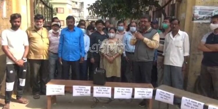 দুই শতাব্দী প্রাচীন বর্ধমান রাজ কলিজিয়েট স্কুল অস্তিত্ব সংকটে, মুখ ফিয়ে নিচ্ছে পড়ুয়ারা