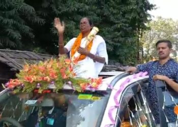 পদ্মশ্রী কমলী সোরেনকে নিয়ে আরএসএসের ছাত্র সংগঠনের মিছিল