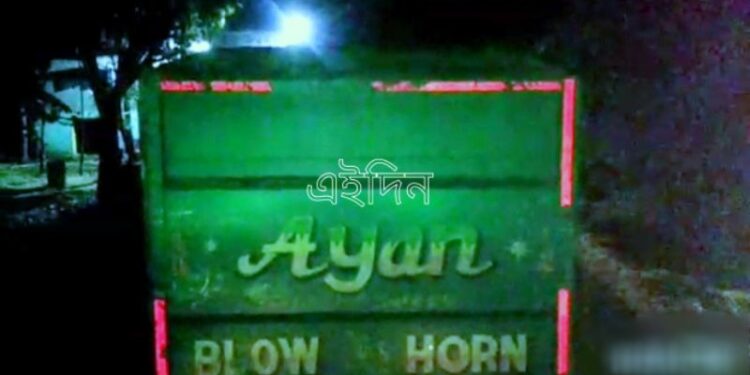 রাত বাড়লেই পূর্ব বর্ধমানে বাড়ছে বিনা চালানের ওভারলোড বালির লরির যাতায়াত, ক্ষোভে ফুঁষছেন বাসিন্দারা