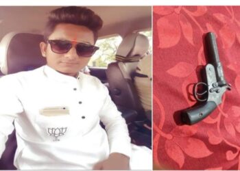 পেট্রোল পাম্পে আগ্নেয়াস্ত্র দেখিয়ে হুমকি !  অস্ত্রসহ গ্রেপ্তার বিজেপির যুব মোর্চা নেতা