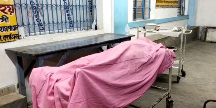 মালদায় লরি-বাইক মুখোমুখি সংঘর্ষ, মৃত্যু ২ বাইক আরোহীর