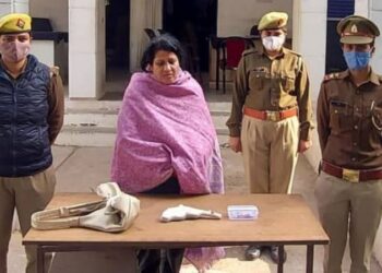 ছেলের গৃহশিক্ষকের সাথে প্রেম, বিয়ে করতে অস্বীকার করায় সুপারি কিলার দিয়ে খুনের পরিকল্পনা প্রেমিকার, পুলিশের তৎপরতায় প্রাণে বাঁচল প্রেমিক