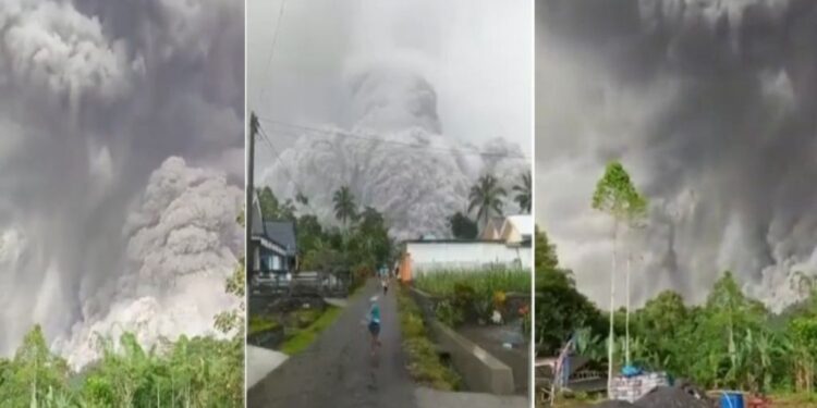 জাভা দ্বীপের সেমেরু আগ্নেয়গিরির অগ্ন্যুৎপাতে মৃত ১৩, আহত ১০০