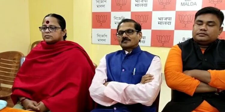 বুধবার মুখ্যমন্ত্রীর প্রশাসনিক বৈঠকে নিমন্ত্রণ পেলেন না মালদার ৪ বিজেপি বিধায়ক, ক্ষোভ গেরুয়া শিবিরে