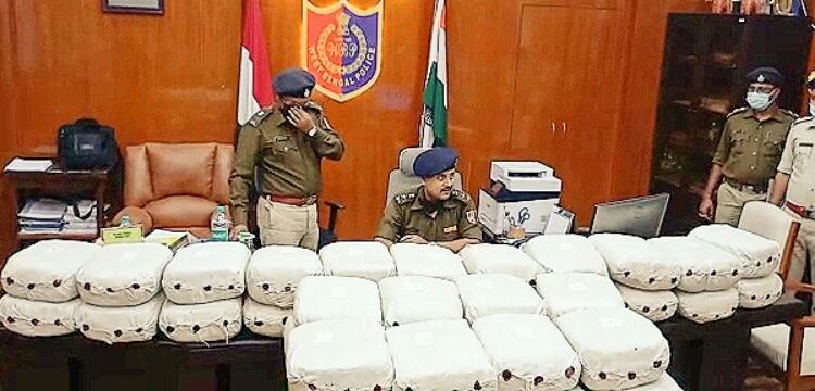 বীরভূমের সদাইপুরে ২ কুইন্টাল গাঁজা সহ গ্রেফতার মাদক পাচারকারী