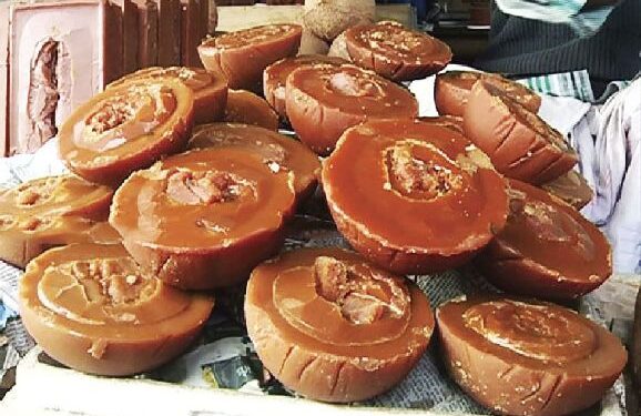 শীতে পারদ নামতেই নলেন গুড়ে মজেছে আপামর বাঙালি