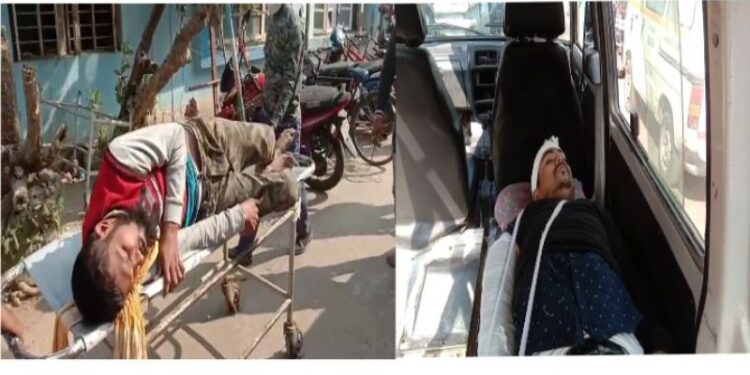 কালিয়াচকে চার চাকা গাড়ি মোটরবাইকের মুখোমুখি সংঘর্ষ, আহত ৫