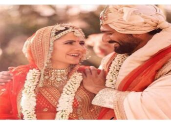 স্বামীর চেয়ে ক্যাটরিনাকে দামি উপহার দুই প্রাক্তন প্রেমিকের