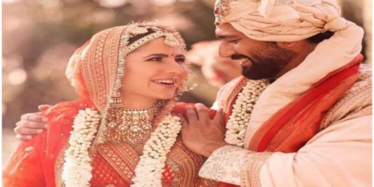 স্বামীর চেয়ে ক্যাটরিনাকে দামি উপহার দুই প্রাক্তন প্রেমিকের