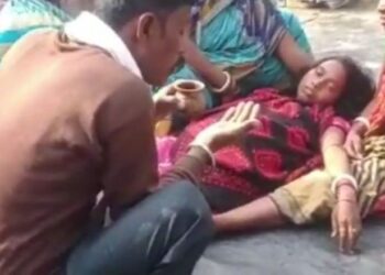 ভুতনিতে অসুস্থ অন্তঃসত্ত্বা বধূর ওপর চলল ঝাড়ফুঁক, আটক ওঝা