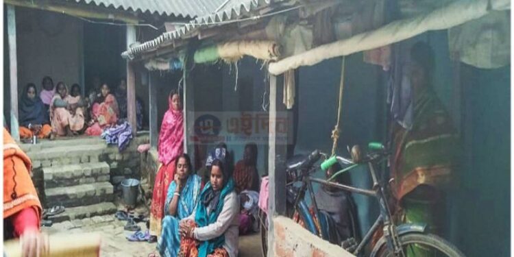 অসময়ের বৃষ্টিতে শস্যগোলায় আলু ও ধান চাষে প্রভূত ক্ষতি, দু’দিনে তিন চাষির অপমৃত্যু