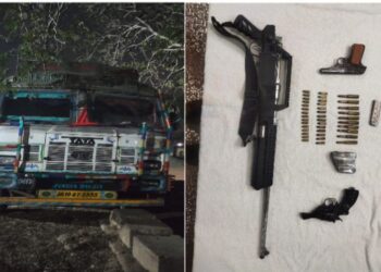 আন্তঃরাজ্য ট্রাক হাইজ্যাকিং চক্রকে ধরতে দেড় ঘণ্টার স্নায়ু যুদ্ধে জয় বাঁকুড়া জেলা পুলিশের, ধৃত ২,উদ্ধার আগ্নেয়াস্ত্র