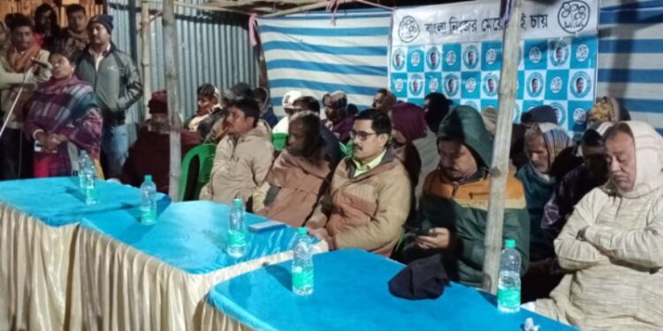 লোকসভা ভোটের ফলাফলে পিছিয়ে দল, হাল ছাড়তে নারাজ গুসকরা পৌরসভার ১৪ নম্বর ওয়ার্ডের সভাপতি